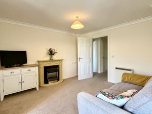 Living Room- click for photo gallery